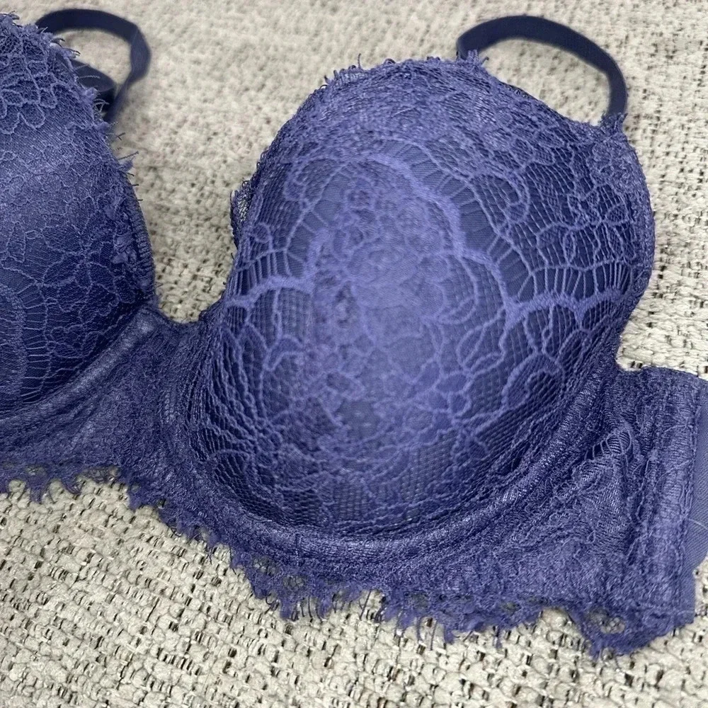 Victoria’s Secret‎ bra
